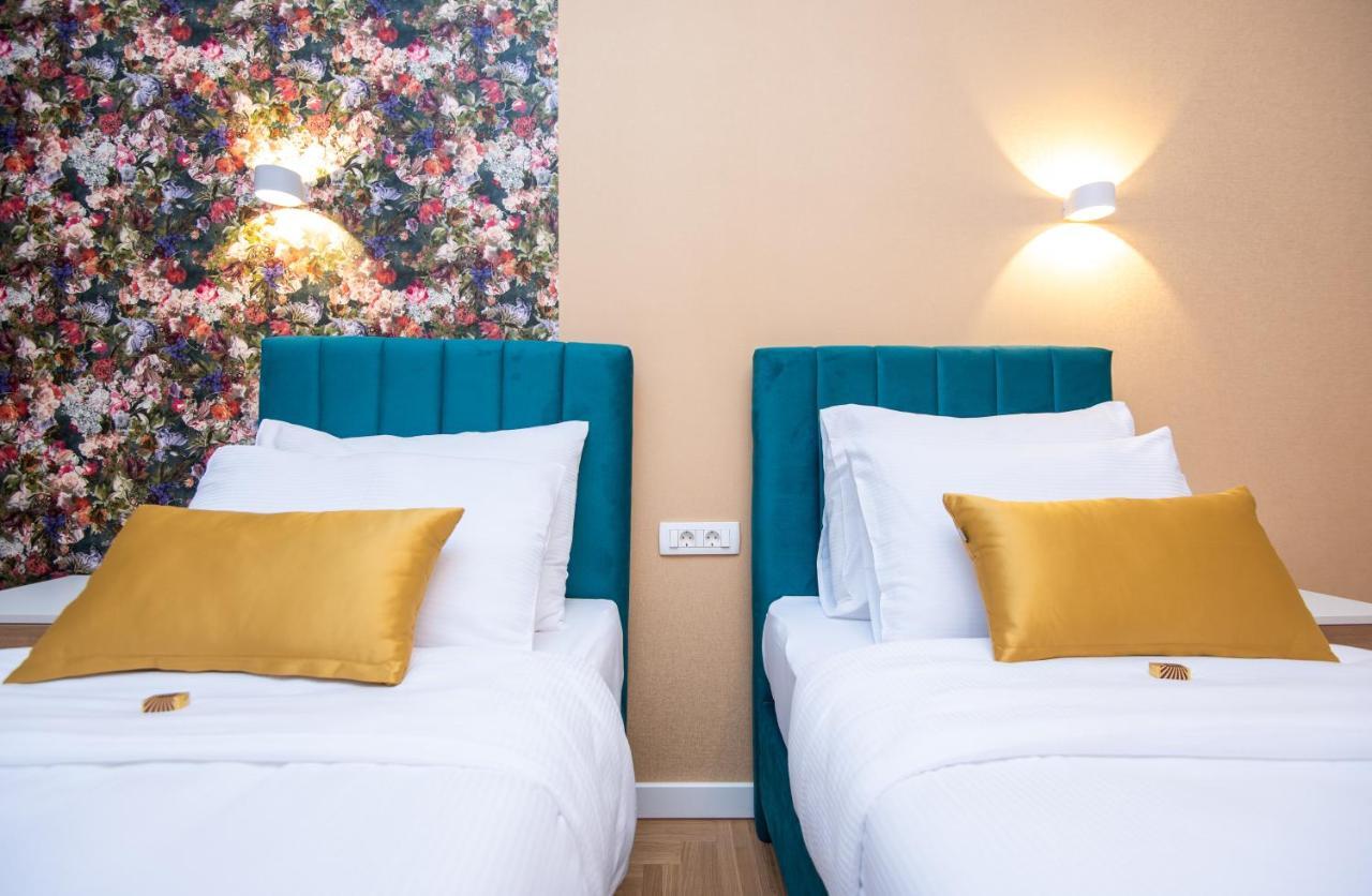 Megapolis City Center Suites Sarajevo Esterno foto