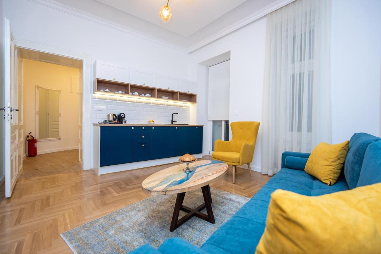 Megapolis City Center Suites Sarajevo Esterno foto