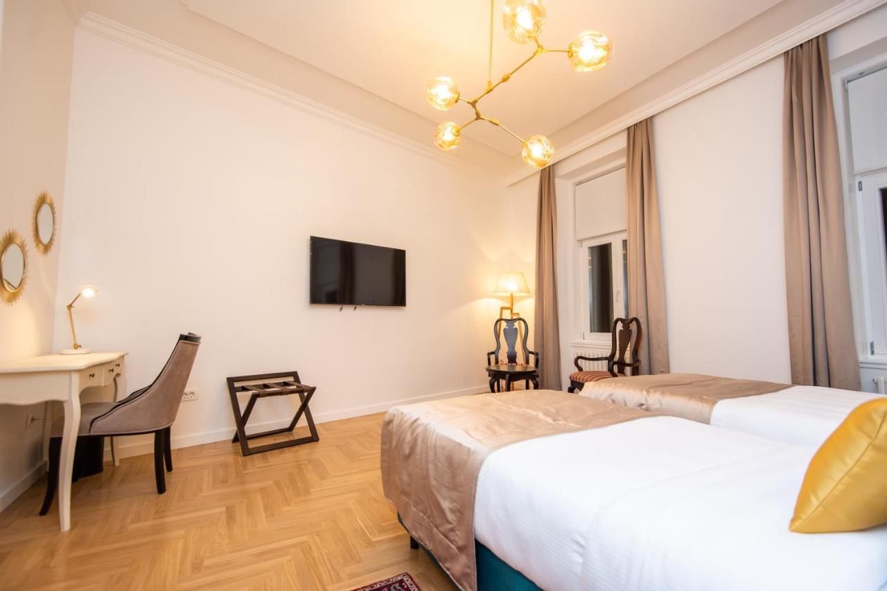 Megapolis City Center Suites Sarajevo Esterno foto